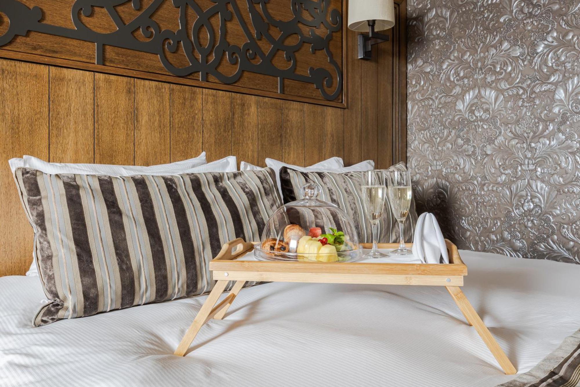 Eurostars Metropole 4*