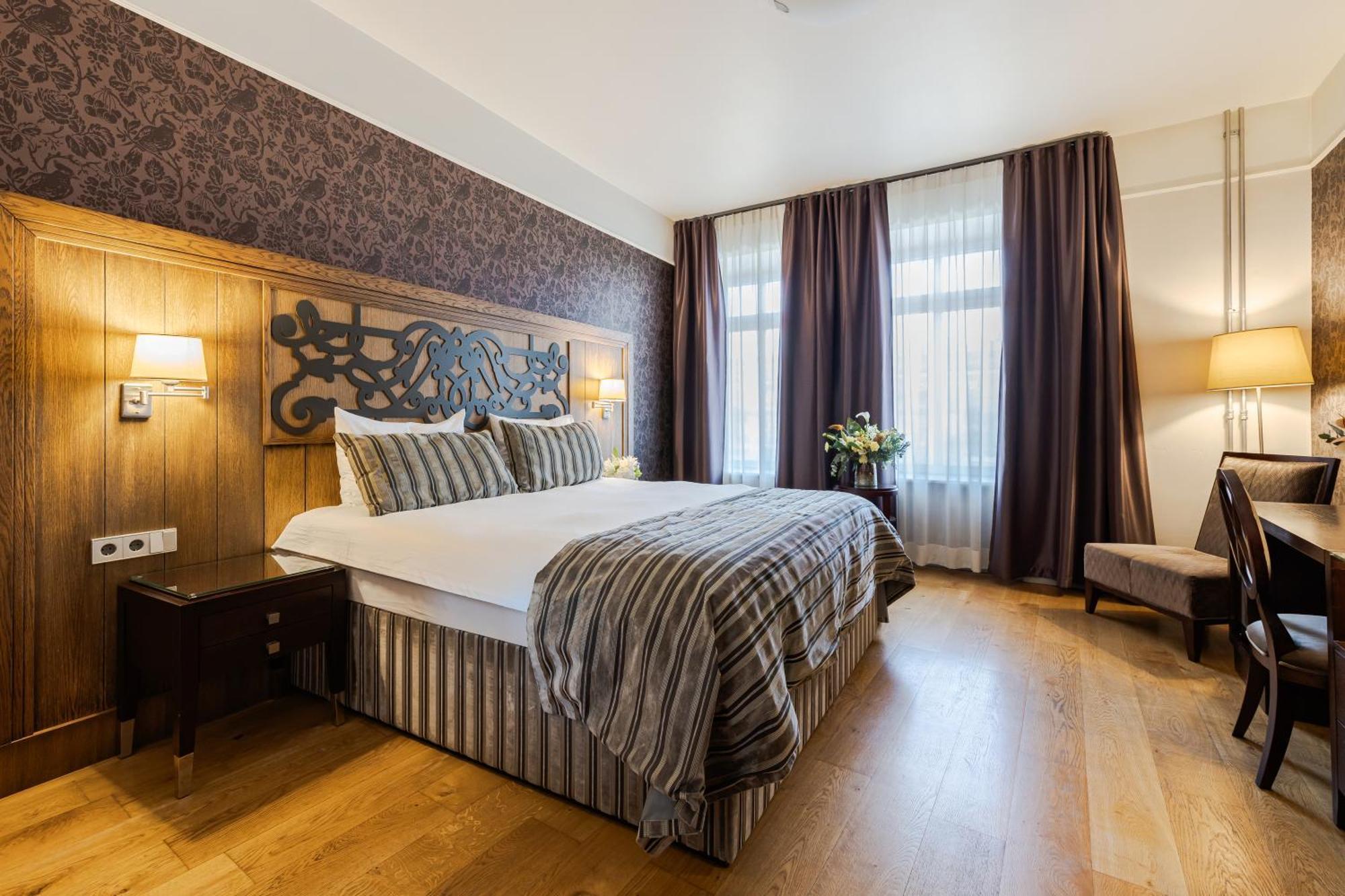 Eurostars Metropole 4*